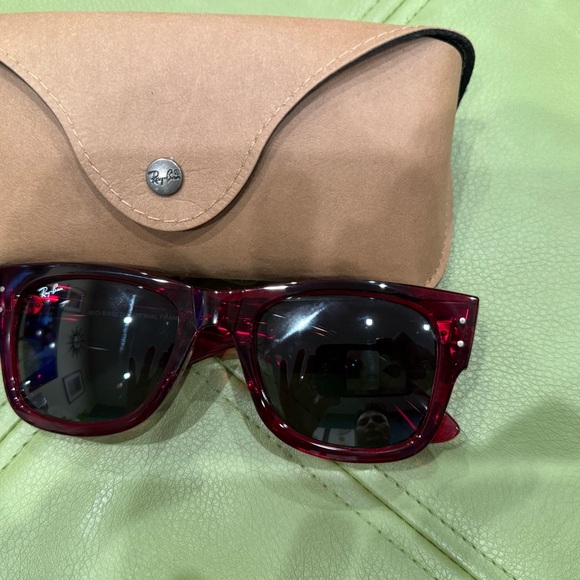 Ray-Ban Red Sunglasses - Picture 3 of 4